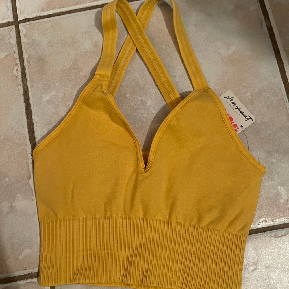 NWT | FP MOVEMENT WORKOUT CROP TOP